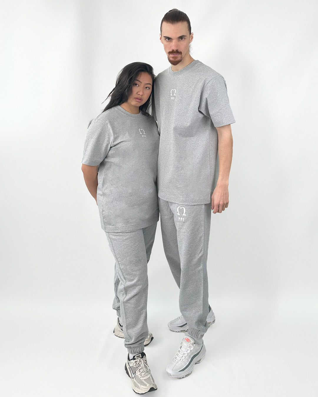 JOGGING GRIS