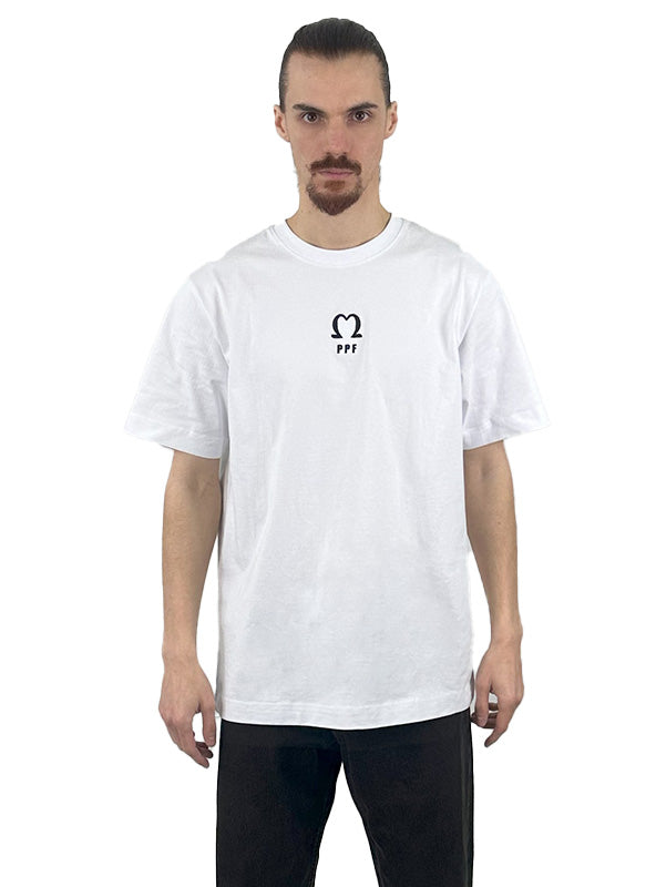 OVERSIZED WHITE T-SHIRT